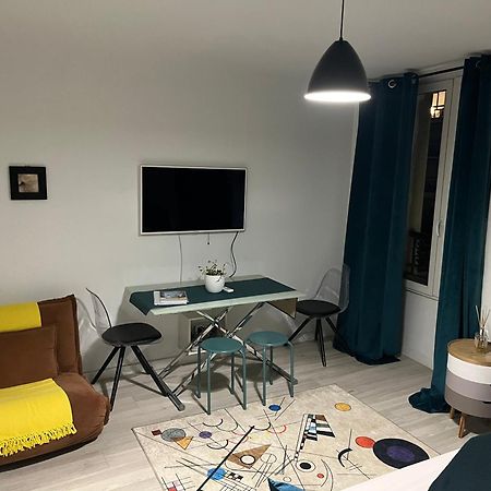 Appartement Paisible Clichy Exterior photo